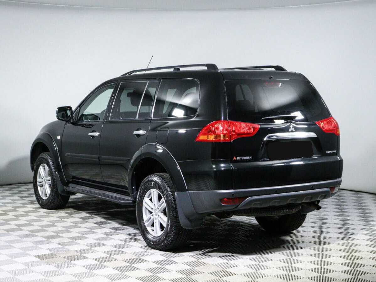 Mitsubishi Pajero Sport, 2012 Фото №5