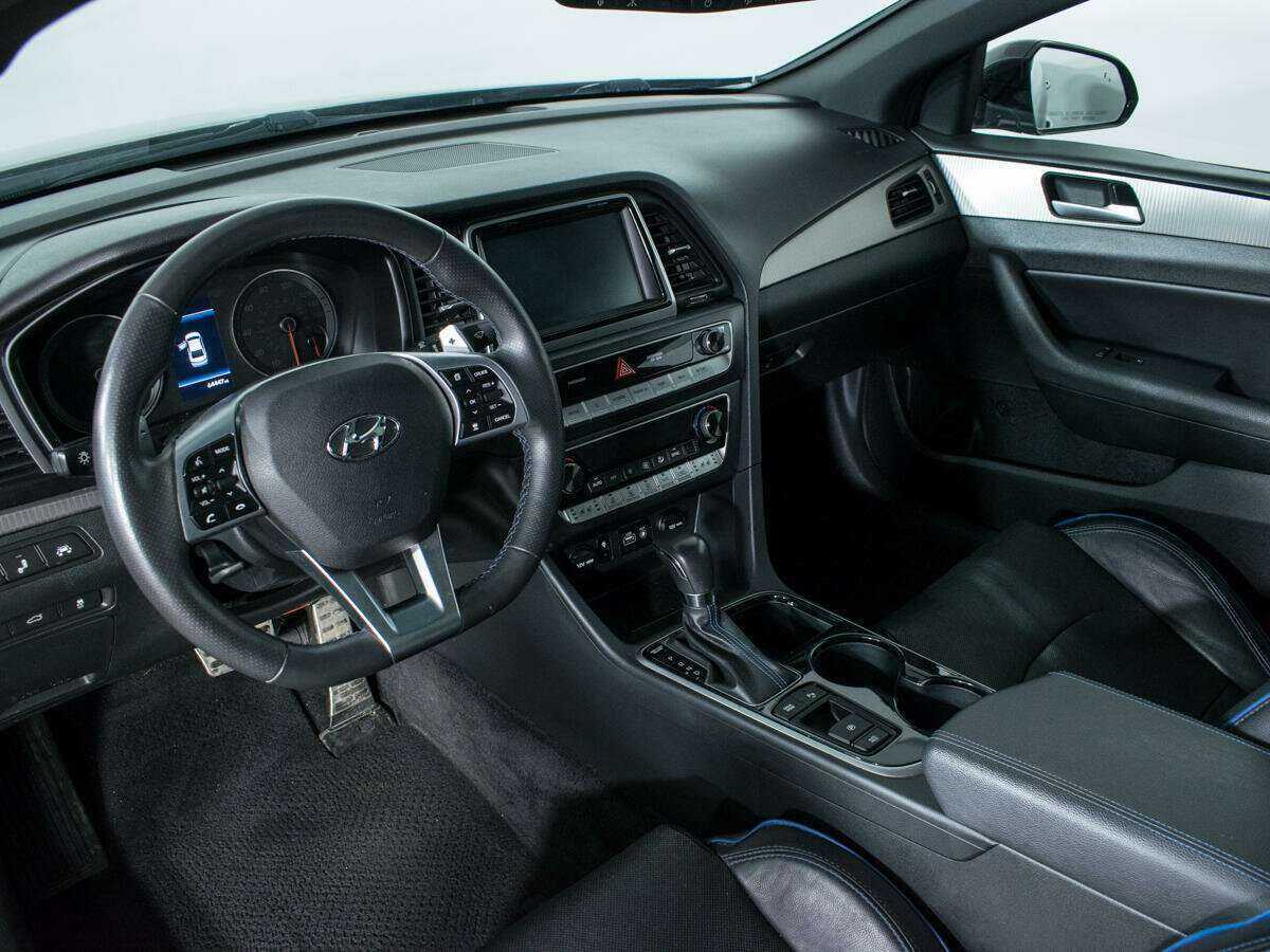 Hyundai Sonata, 2018 Фото №13