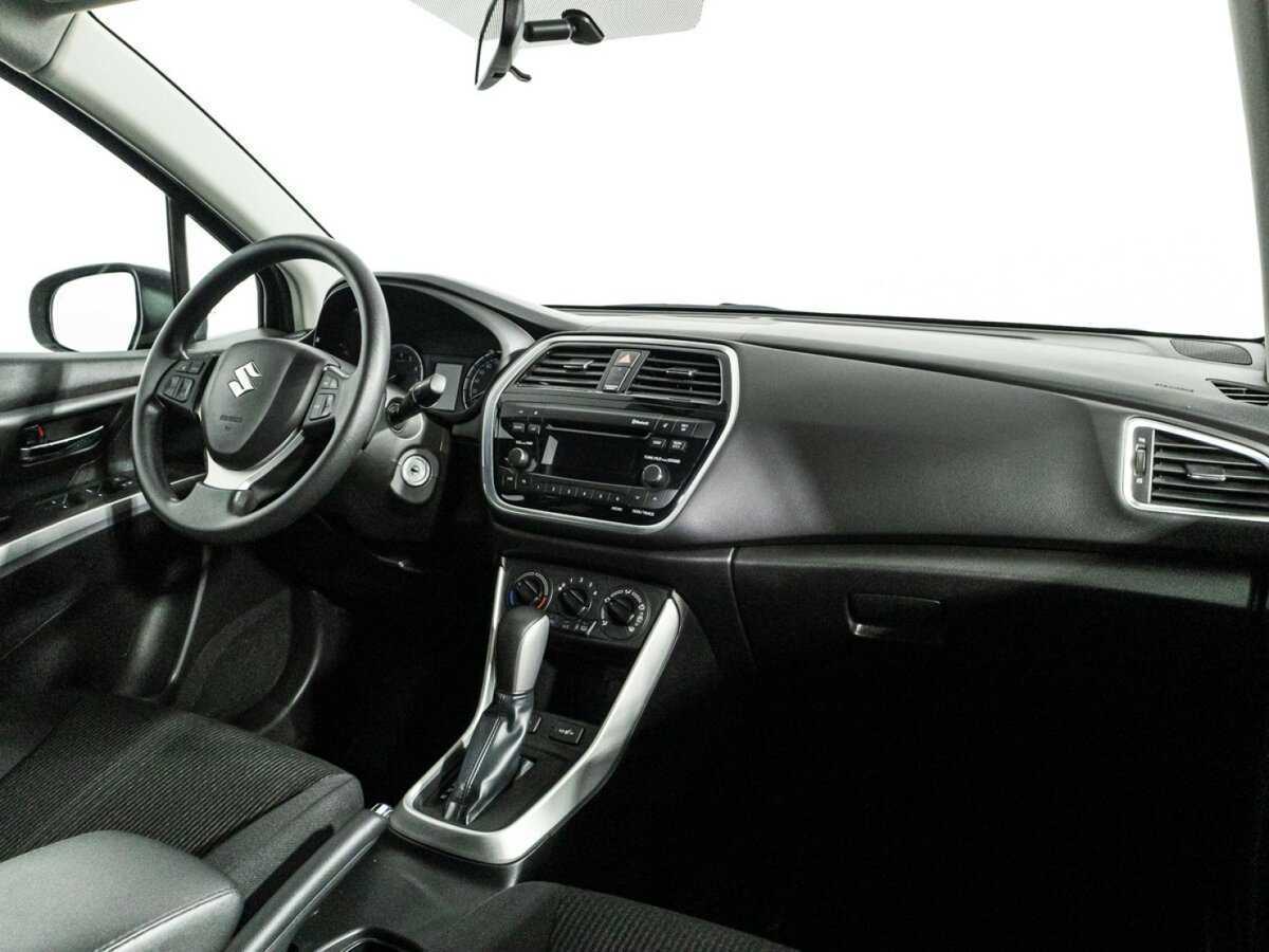 Suzuki SX4, 2021 Фото №9