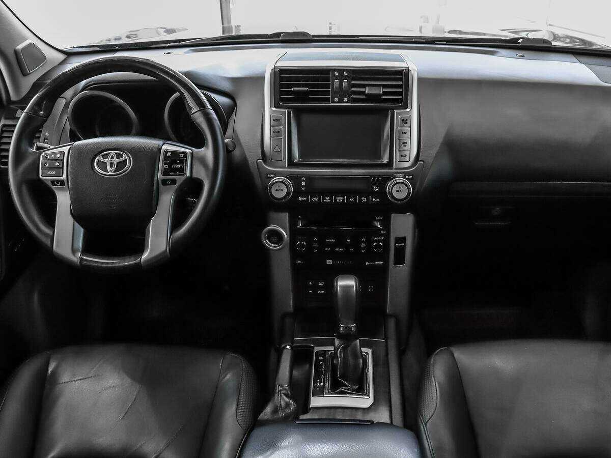 Toyota Land Cruiser Prado, 2012 Фото №15