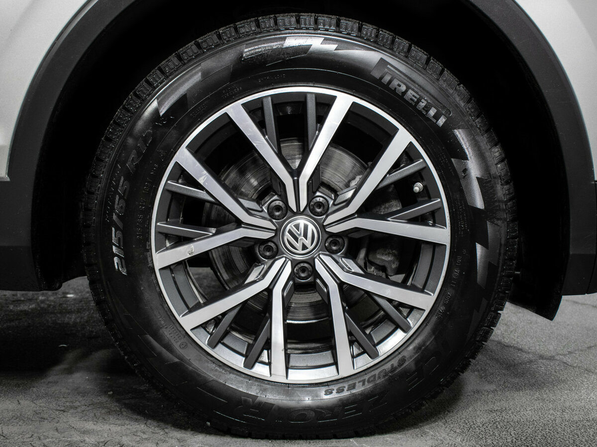 Volkswagen Tiguan II, 2019 Фото №16