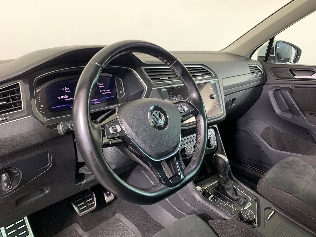Volkswagen Tiguan, 2019 Фото №11