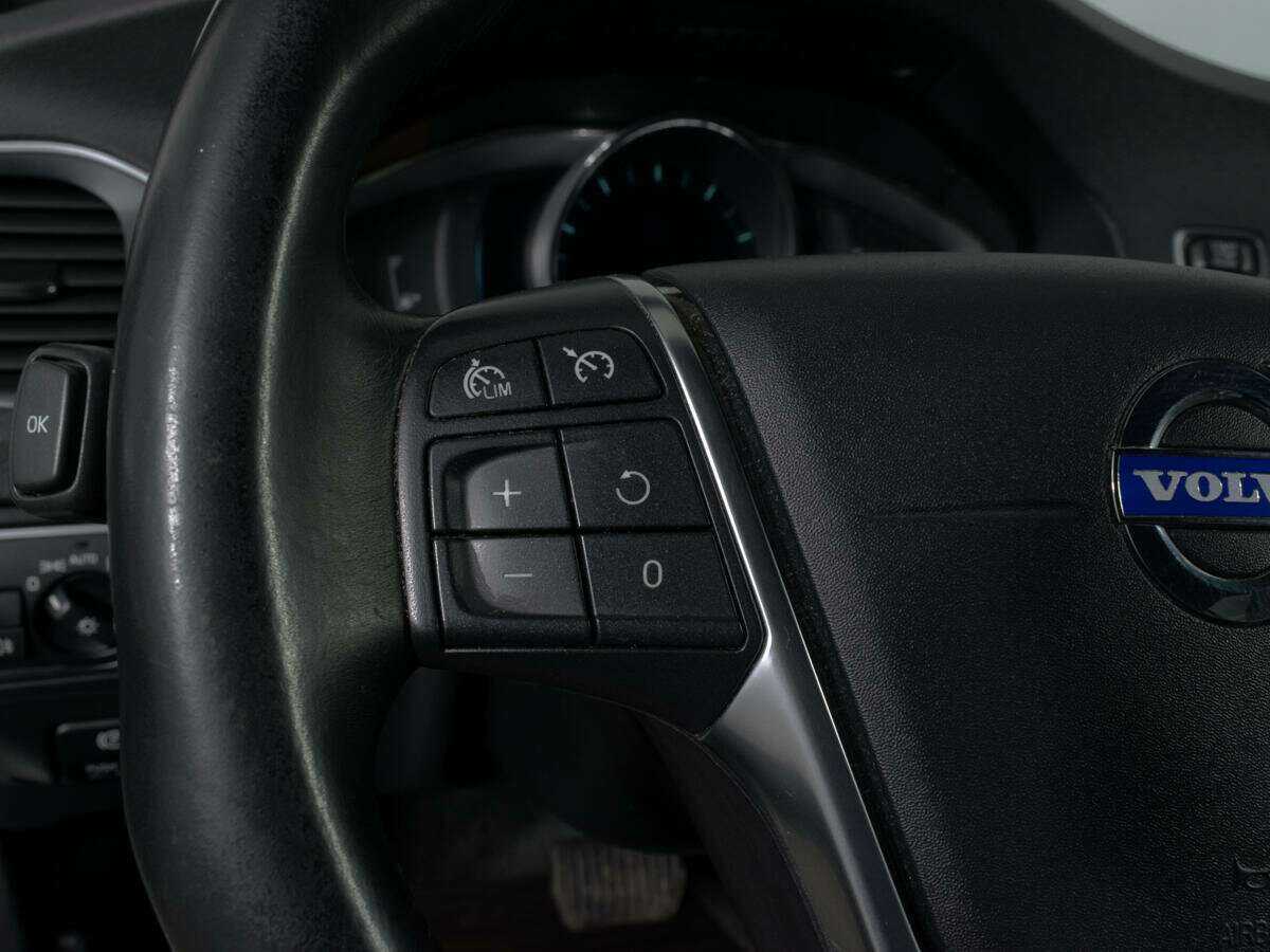 Volvo S60, 2014 Фото №15