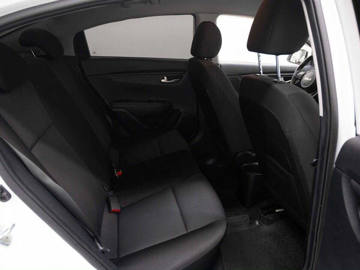 Kia Rio, 2022 Фото №16