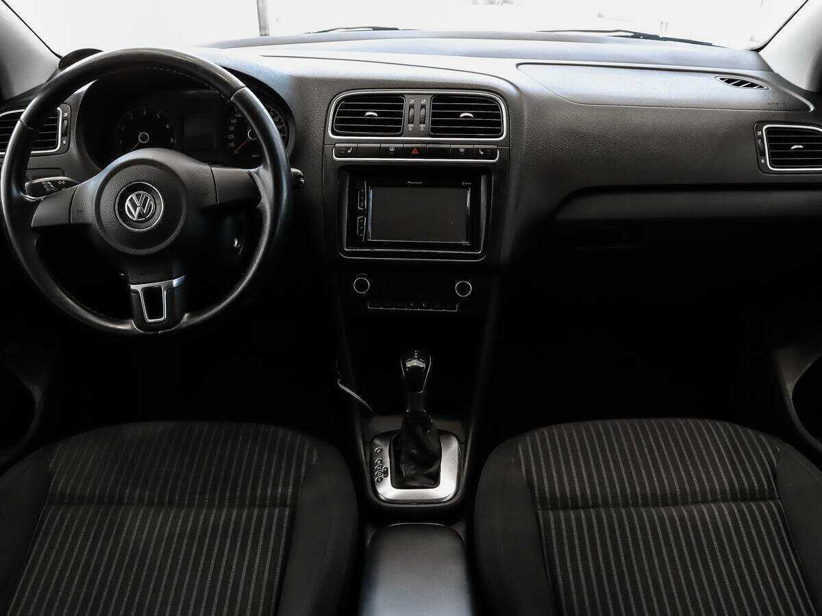 Volkswagen Polo, 2013 Фото №10