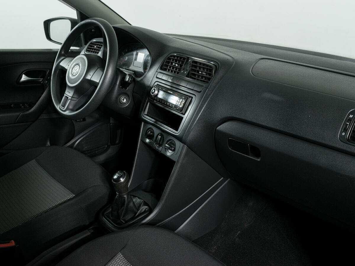 Volkswagen Polo, 2014 Фото №5