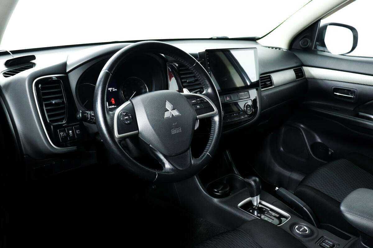 Mitsubishi Outlander, 2013 Фото №13