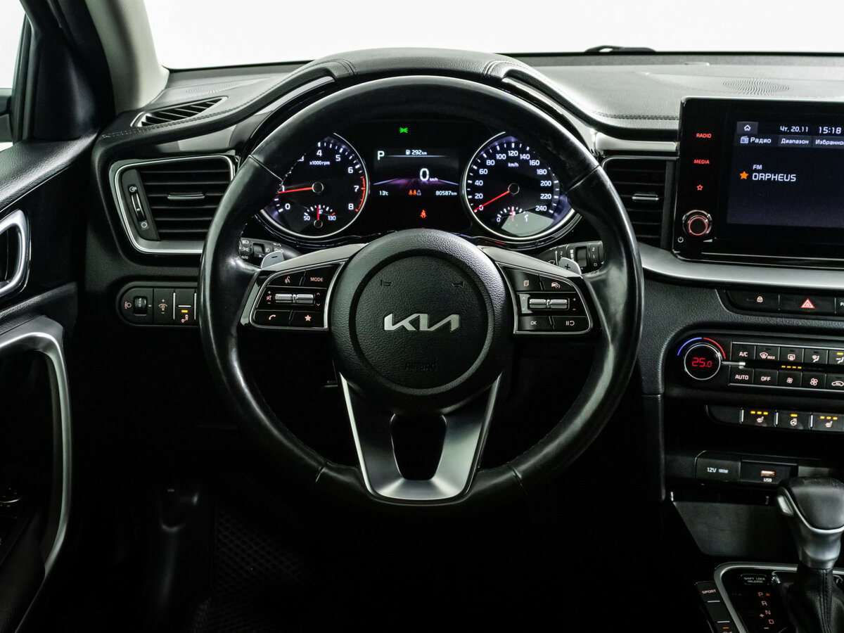 Kia Ceed III Рестайлинг, 2022 Фото №9