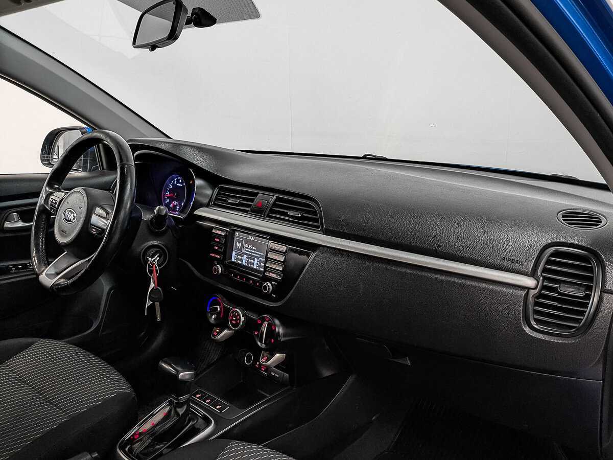 Kia Rio X-Line, 2019 Фото №12