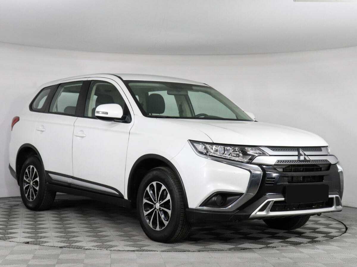 Mitsubishi Outlander, 2020 Фото №3