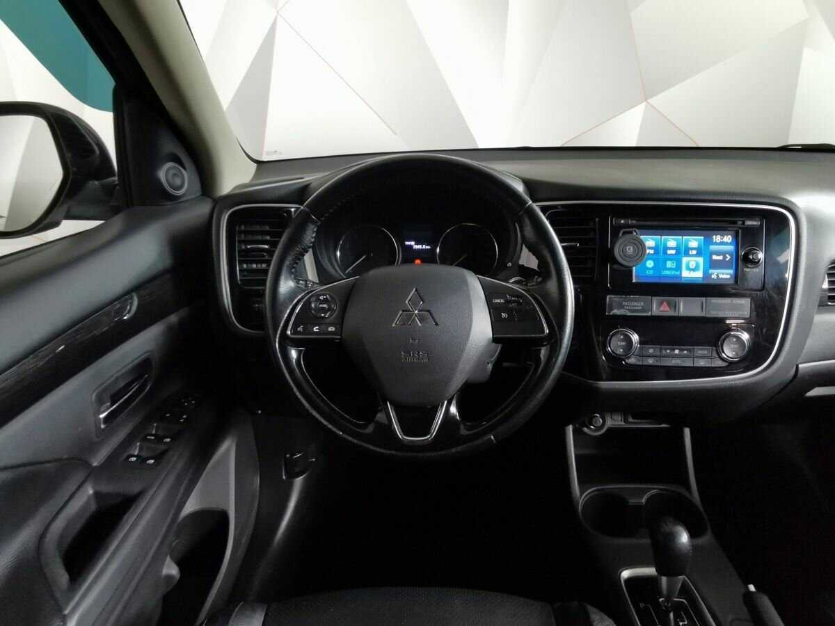 Mitsubishi Outlander, 2016 Фото №15