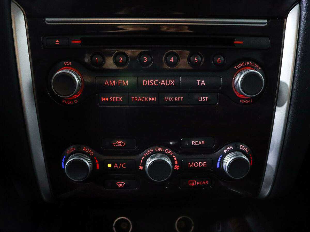 Nissan Pathfinder, 2015 Фото №15