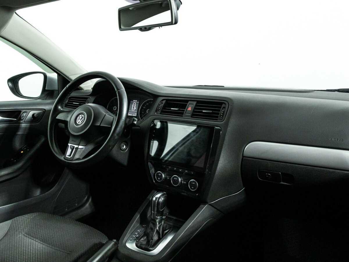 Volkswagen Jetta, 2012 Фото №9