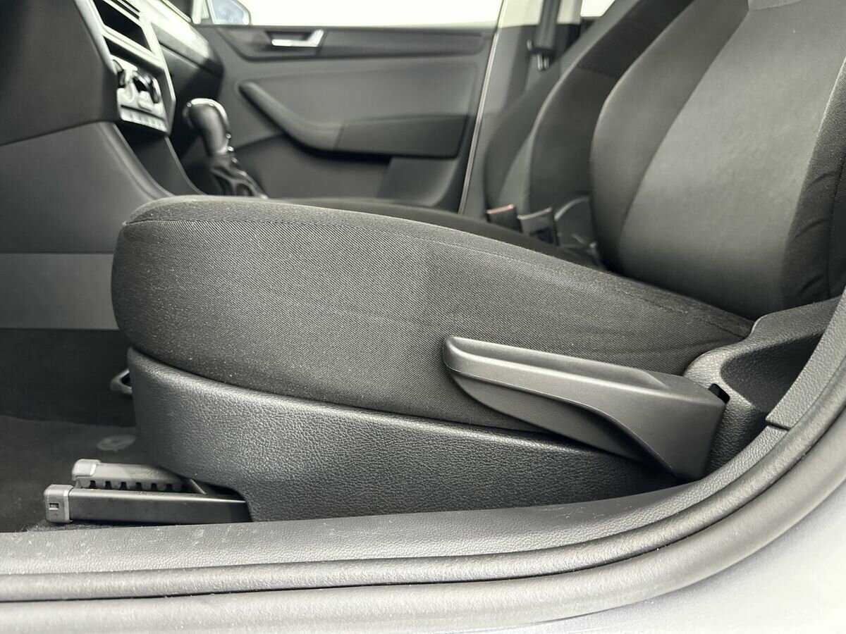 Skoda Rapid, 2018 Фото №10