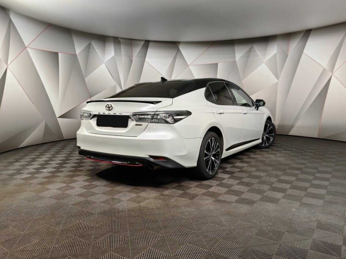 Toyota Camry, 2020 Фото №2