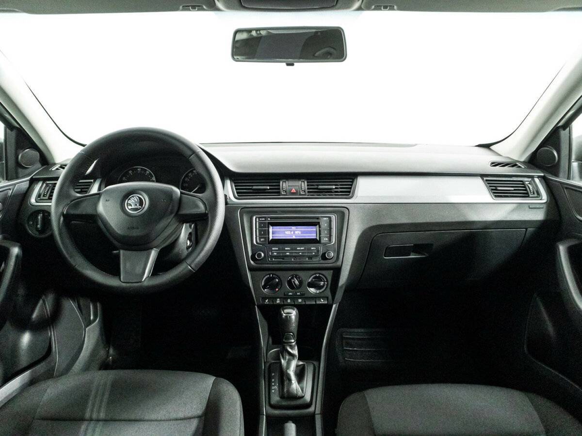 Skoda Rapid, 2015 Фото №13