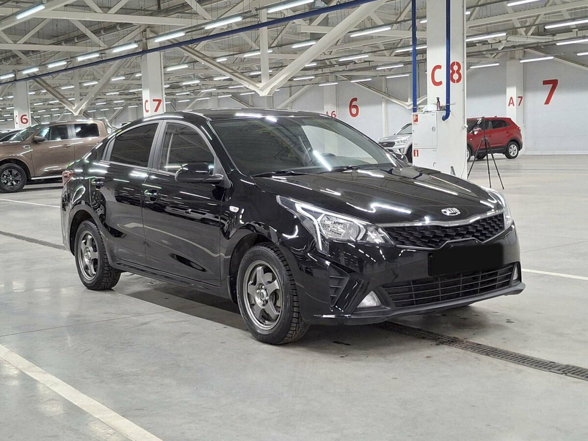 Kia Rio IV Рестайлинг, 2021 Фото №3