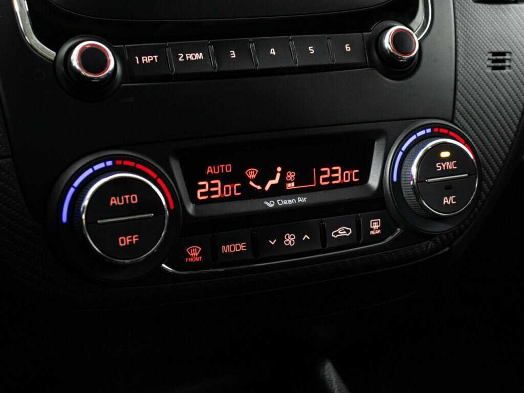 Kia Cerato, 2017 Фото №16