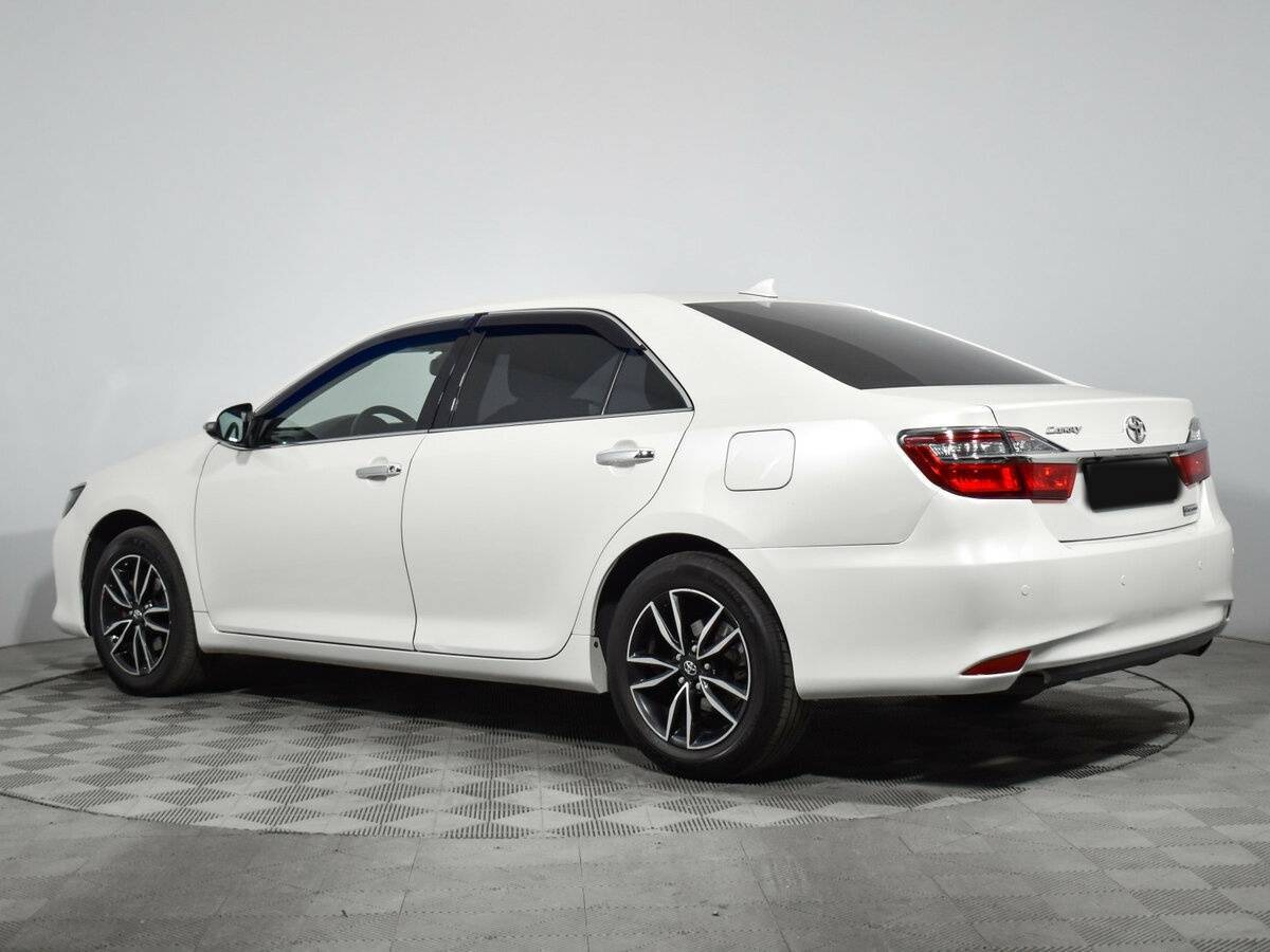 Toyota Camry, 2018 Фото №7