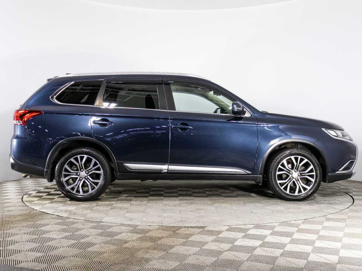 Mitsubishi Outlander, 2018 Фото №4
