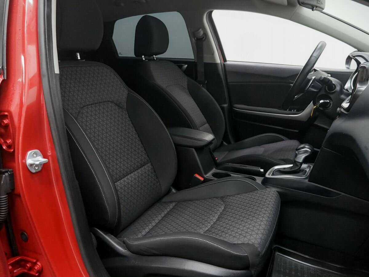 Kia Ceed, 2018 Фото №8