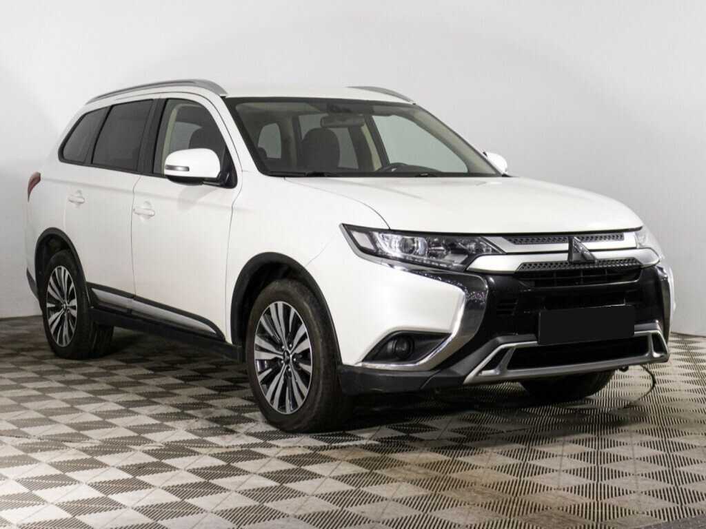 Mitsubishi Outlander, 2020 Фото №3