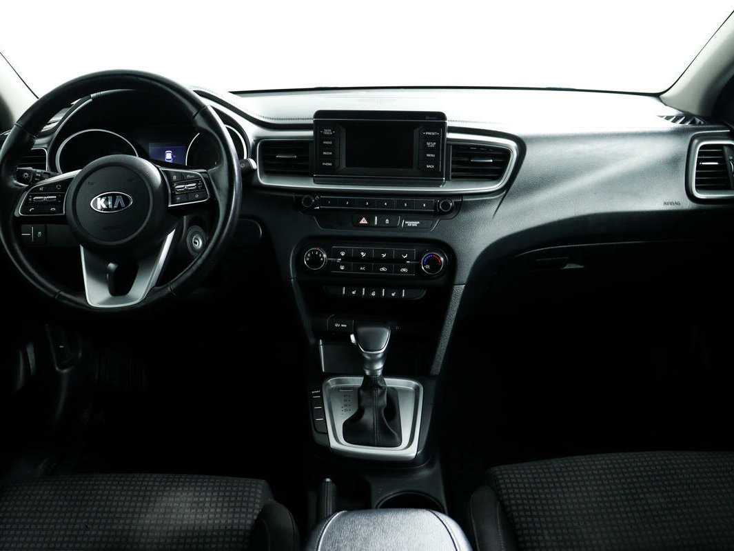 Kia Ceed, 2019 Фото №11