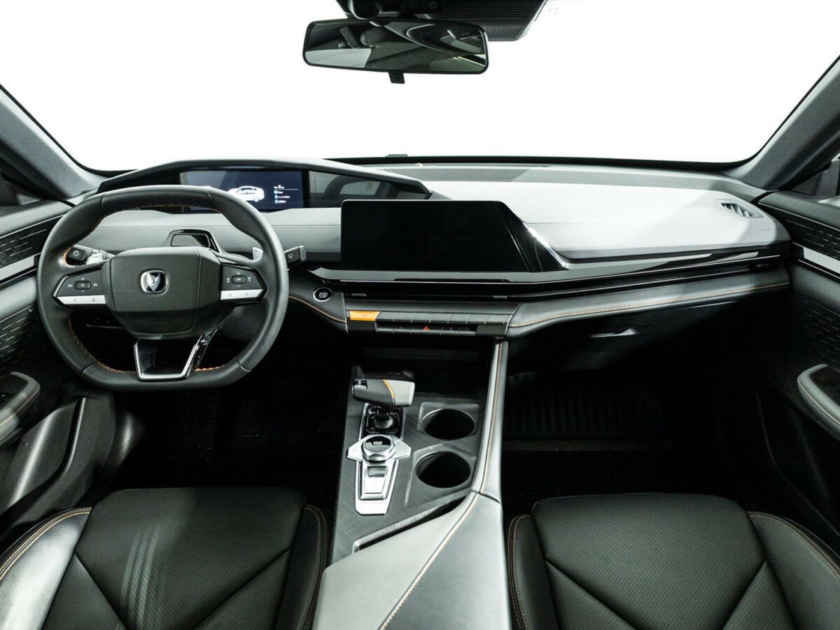 Changan UNI-V I, 2023 Фото №13