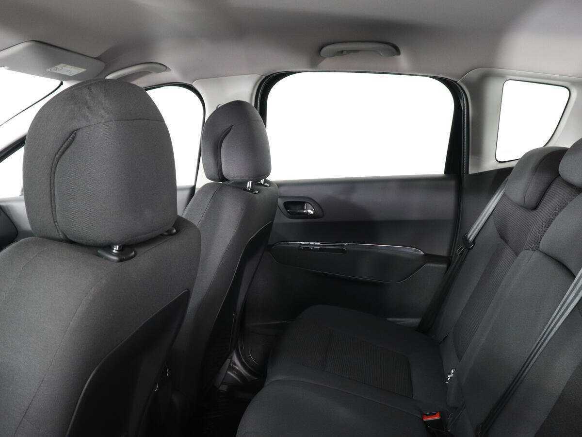 Peugeot 3008, 2016 Фото №13