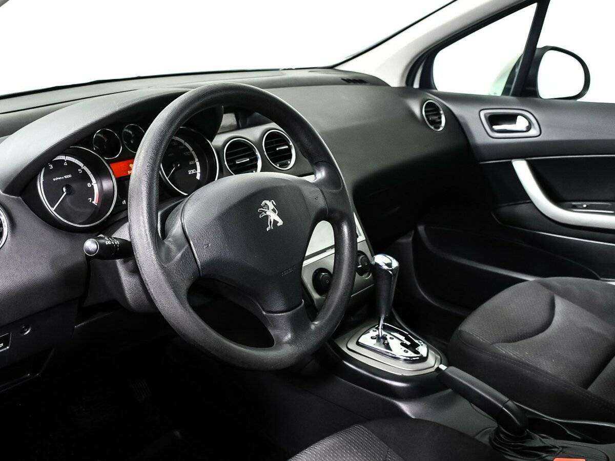Peugeot 408, 2012 Фото №12