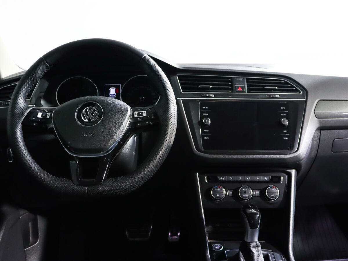 Volkswagen Tiguan, 2017 Фото №10