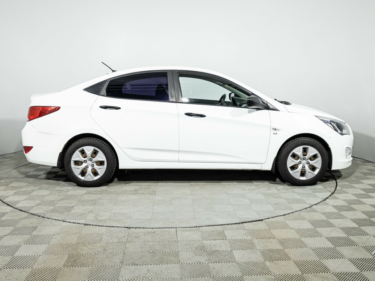 Hyundai Solaris I Рестайлинг, 2015 Фото №4