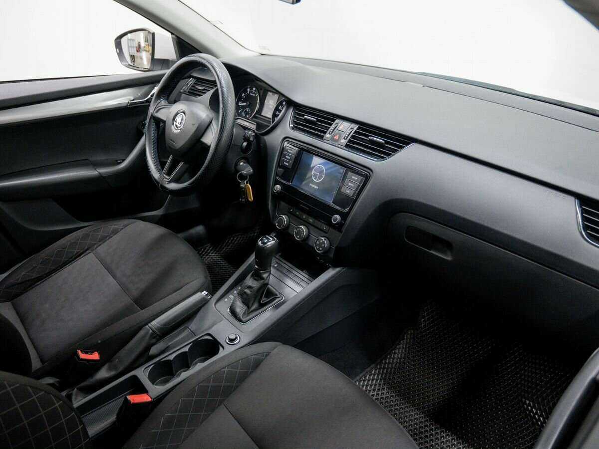 Skoda Octavia, 2017 Фото №7
