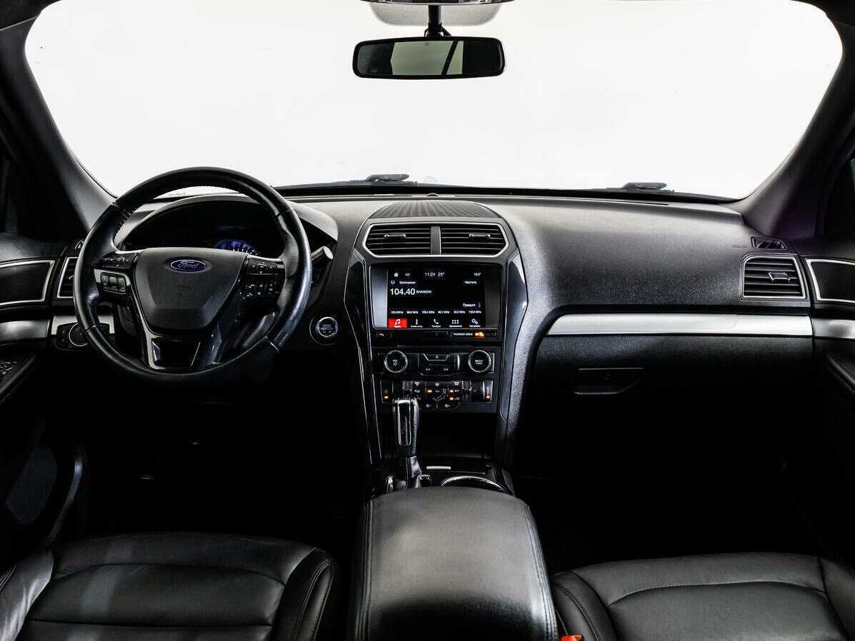 Ford Explorer, 2017 Фото №8