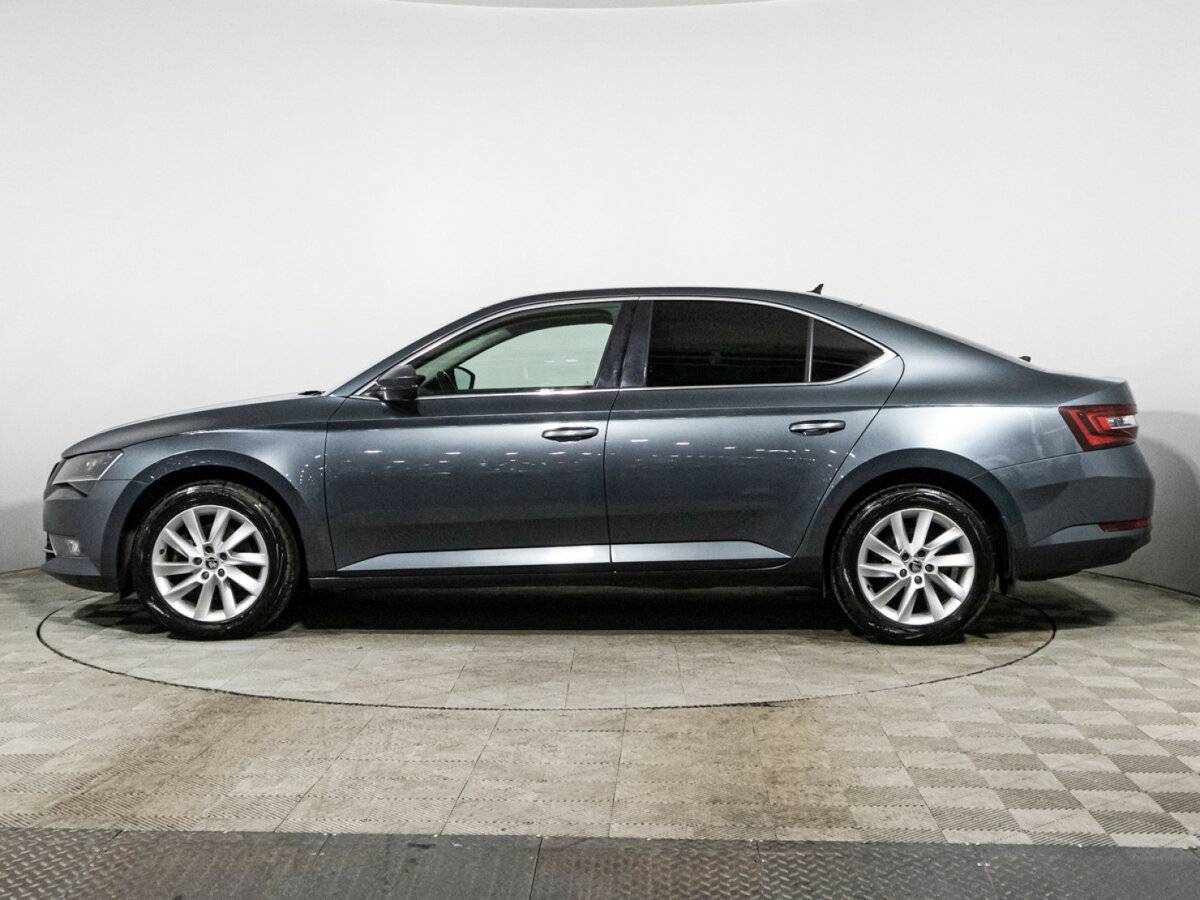 Skoda Superb, 2018 Фото №8