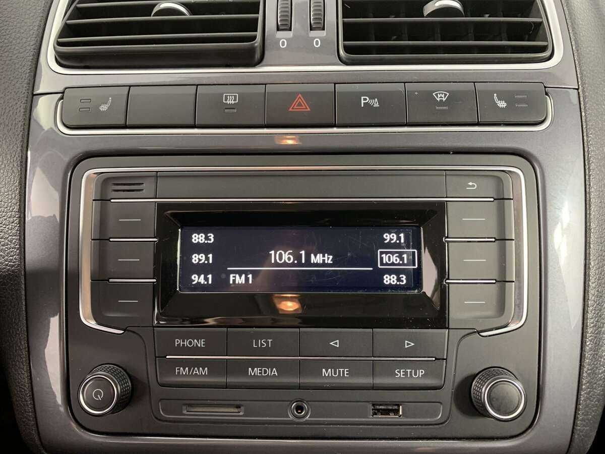 Volkswagen Polo, 2020 Фото №9