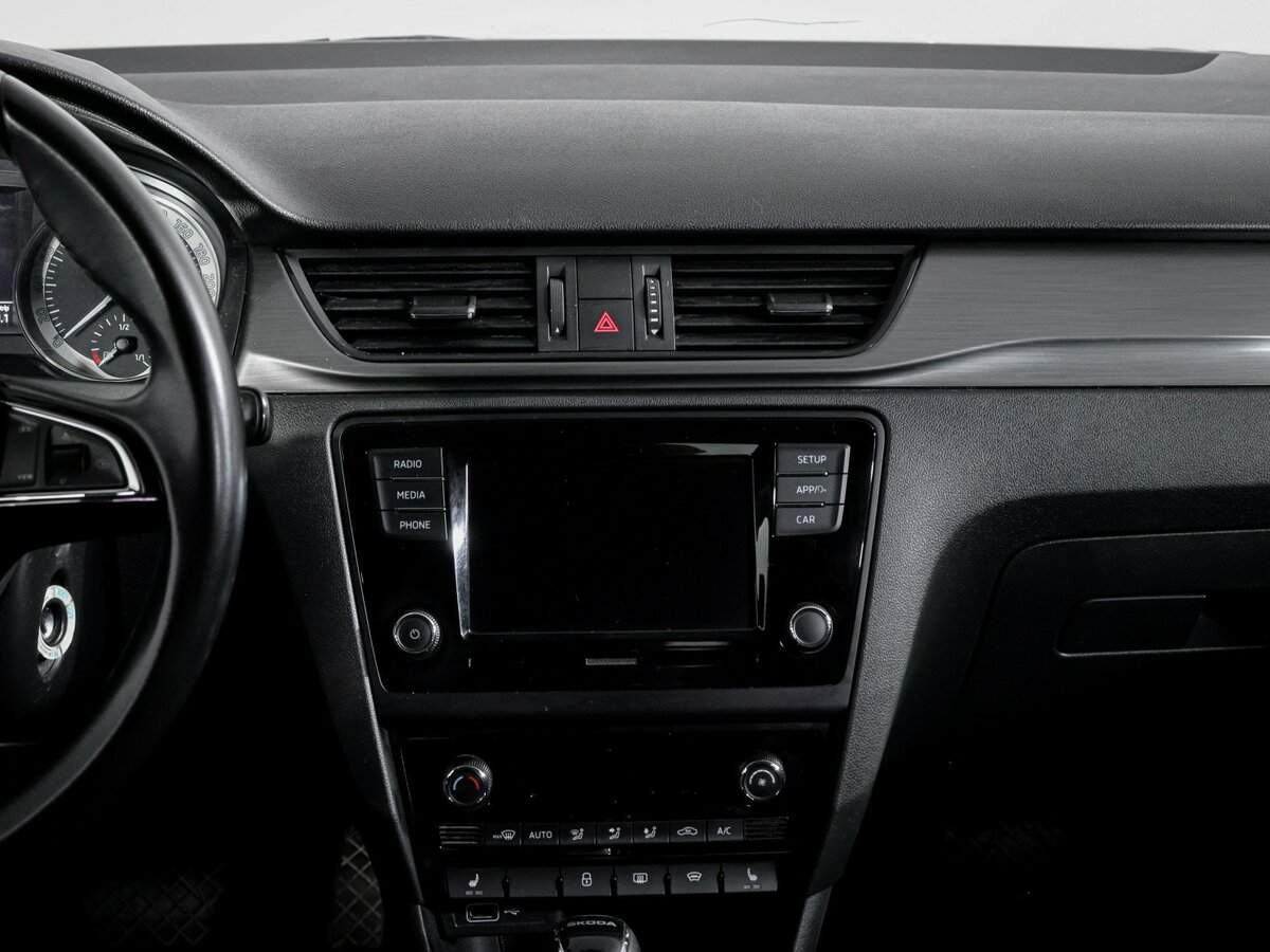 Skoda Rapid, 2018 Фото №13