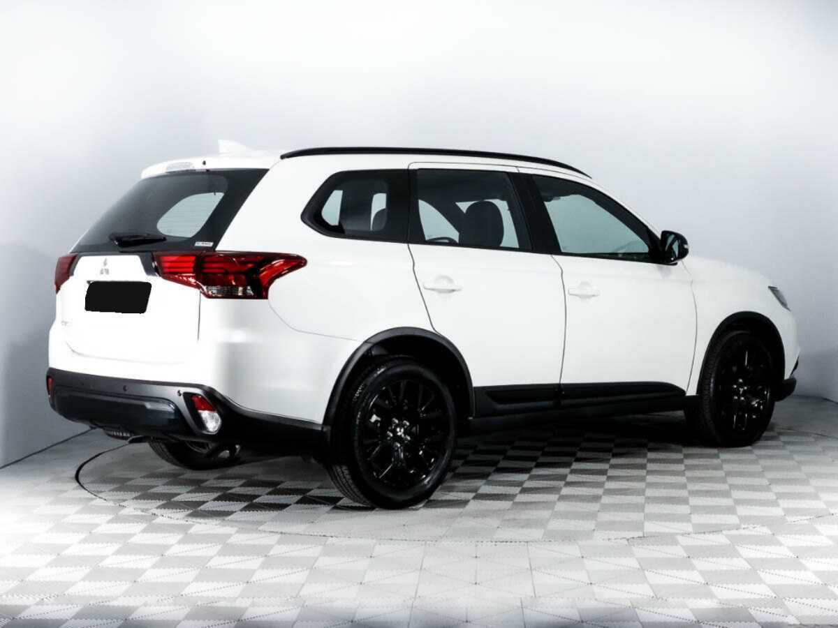 Mitsubishi Outlander, 2021 Фото №5