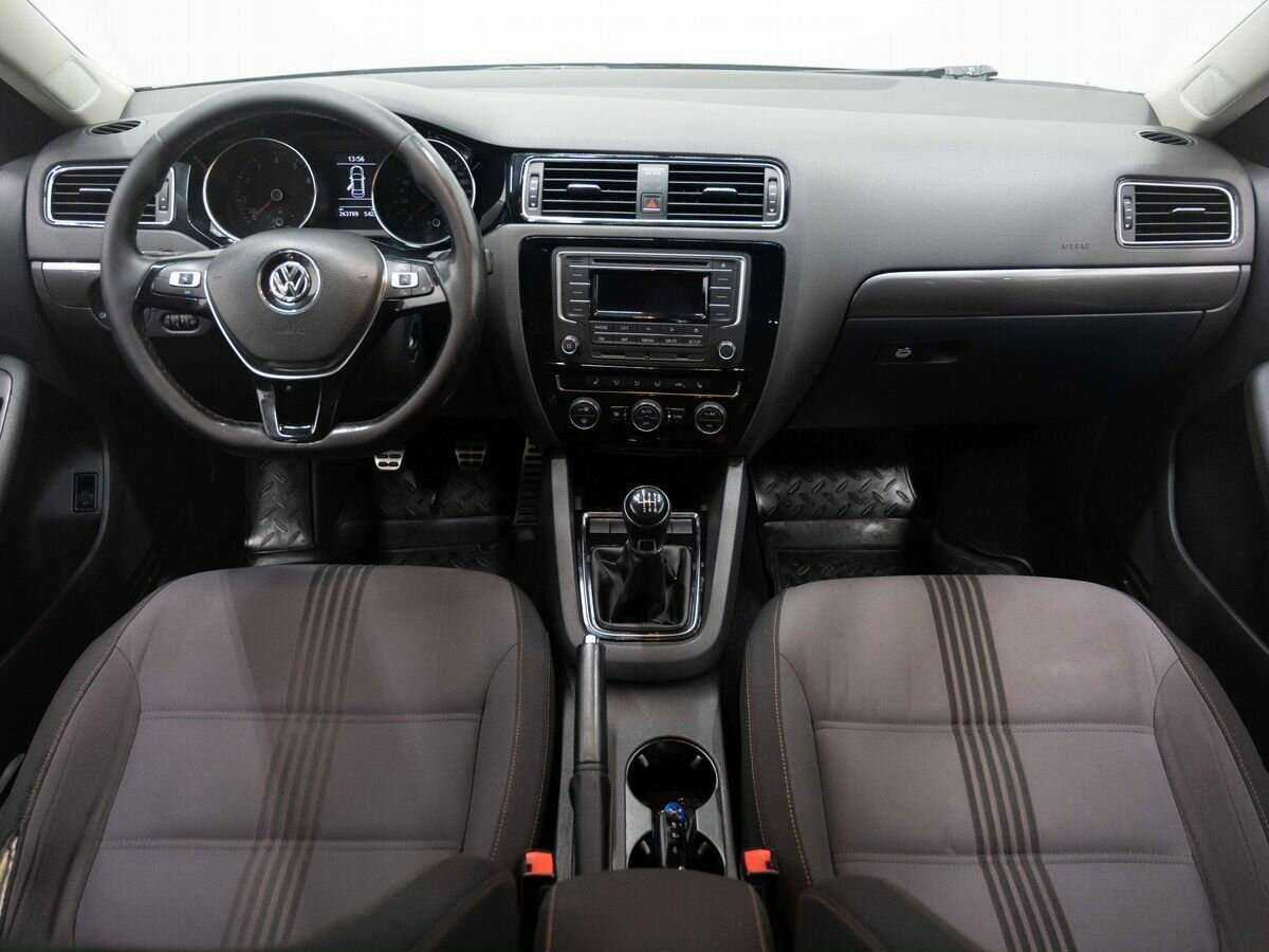 Volkswagen Jetta, 2016 Фото №12