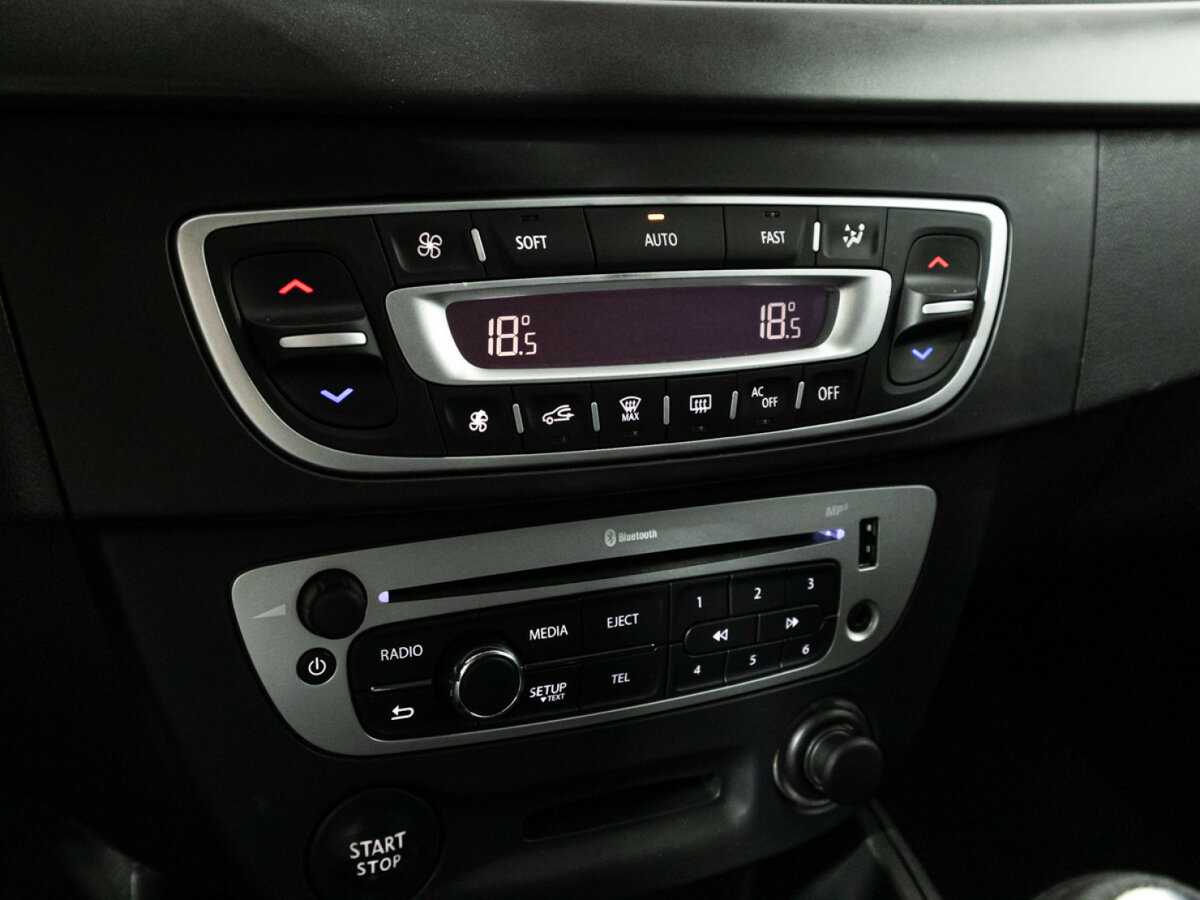 Renault Megane, 2013 Фото №15