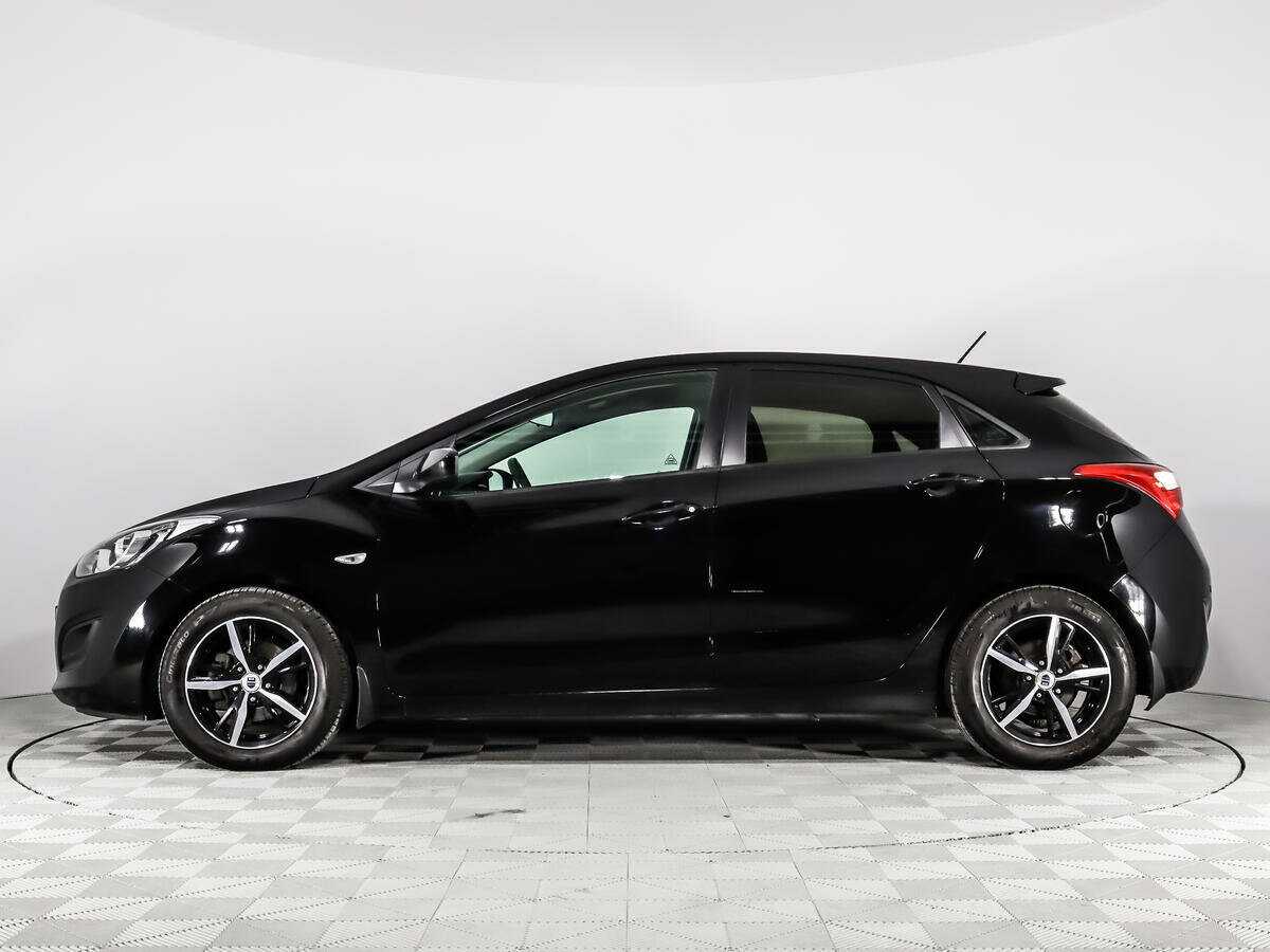 Hyundai i30, 2013 Фото №8