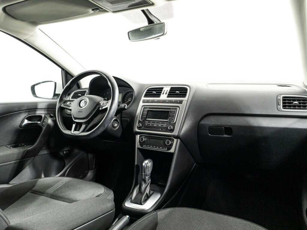 Volkswagen Polo, 2017 Фото №9