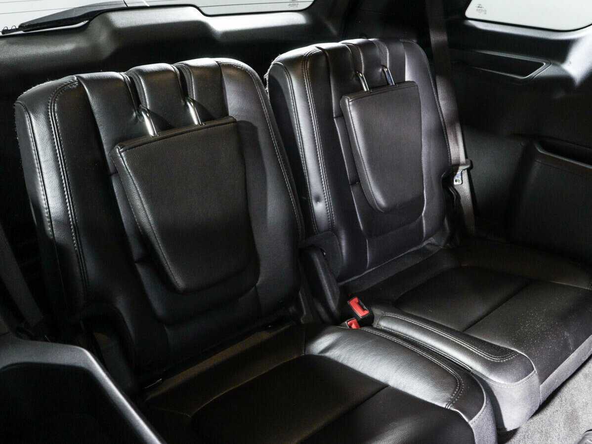 Ford Explorer, 2013 Фото №14