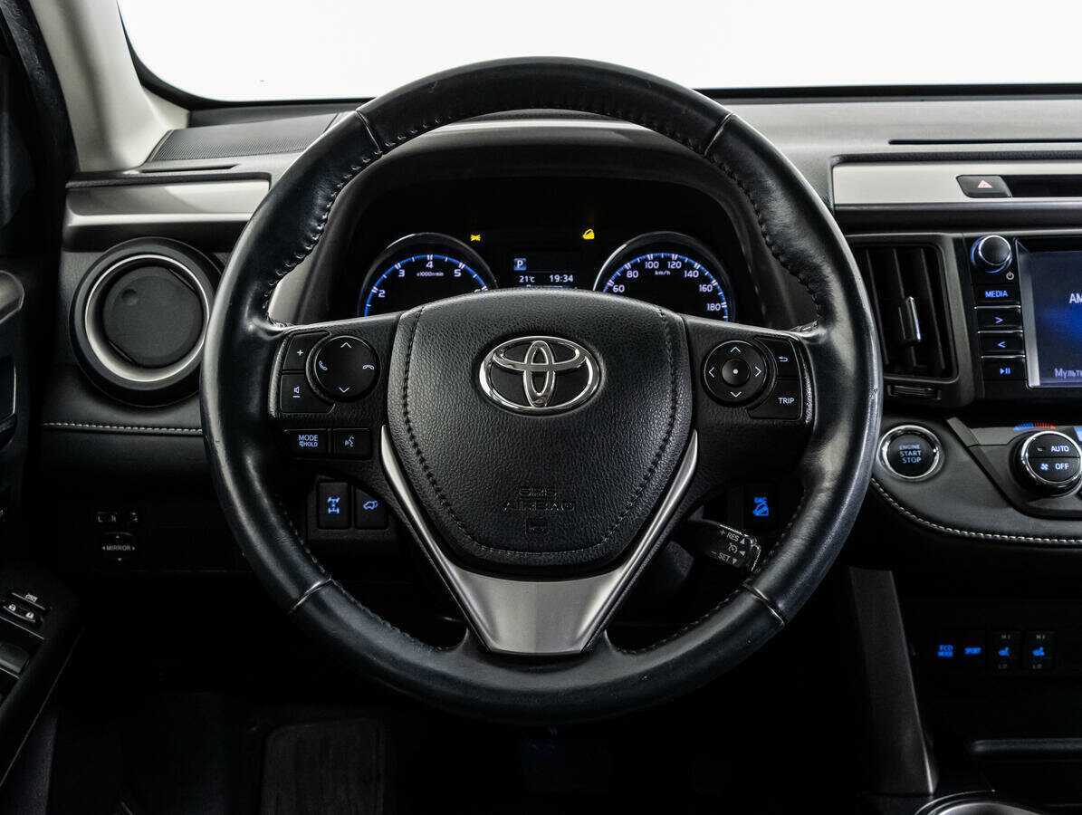 Toyota RAV4, 2016 Фото №14