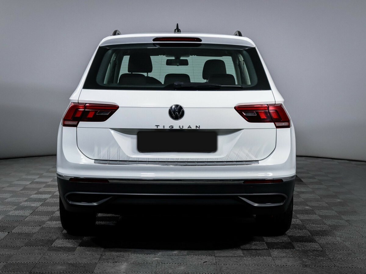 Volkswagen Tiguan II Рестайлинг, 2020 Фото №6