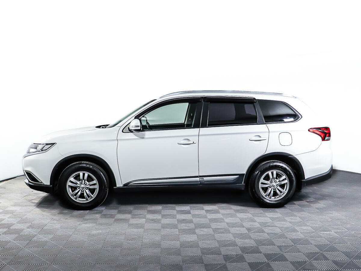 Mitsubishi Outlander, 2018 Фото №8