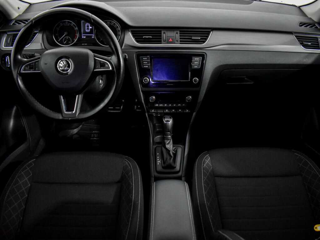 Skoda Rapid, 2017 Фото №12