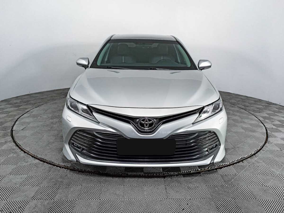 Toyota Camry, 2019 Фото №2