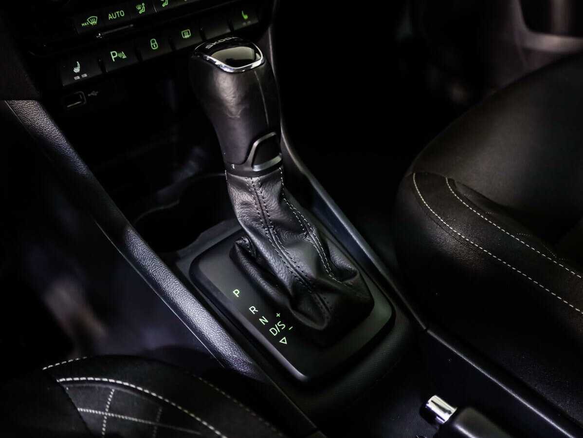 Skoda Rapid, 2018 Фото №15