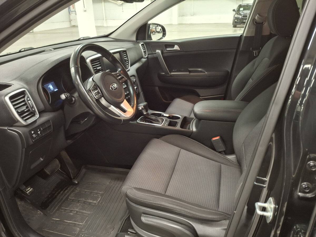 Kia Sportage IV Рестайлинг, 2020 Фото №16